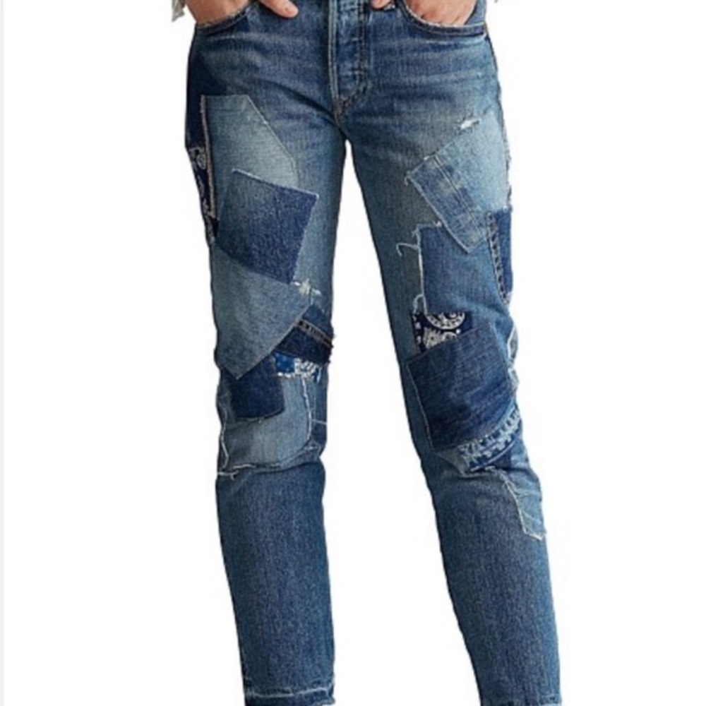 Polo Ralph Lauren Avery Boyfriend Blue
Patchwork Distressed Jeans Women's sz 26